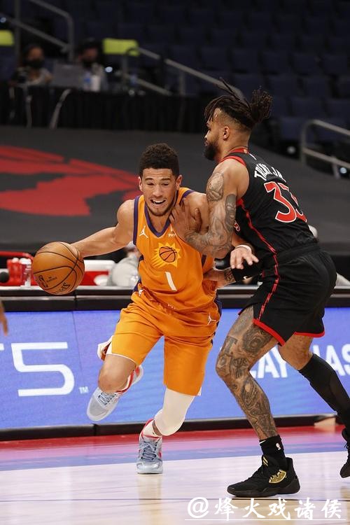 艾顿19+9西卡26+11 保罗19+6+8太阳掀翻猛龙